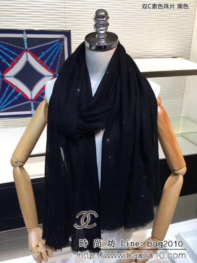 CHANEL香奈兒蓬鬆加厚款 雙C素色珠片羊絨長圍巾 LLWJ6048